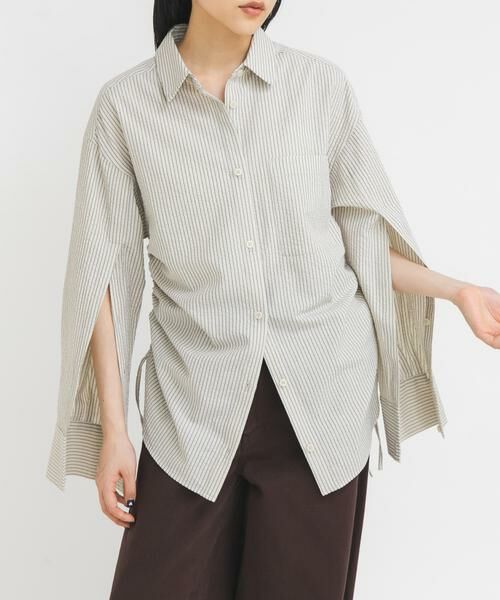 KBF / ケービーエフ シャツ・ブラウス | サイドドロストサッカーシャツ（ベージュ系その他）