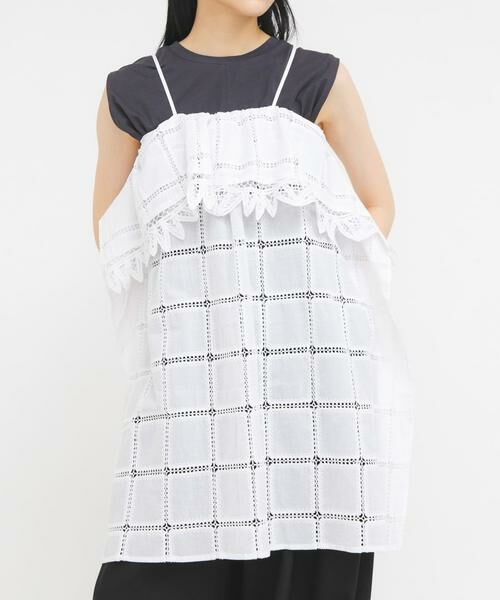 KBF / ケービーエフ ワンピース | 2WAYアイレットエンブロイダリーワンピース（オフホワイト）