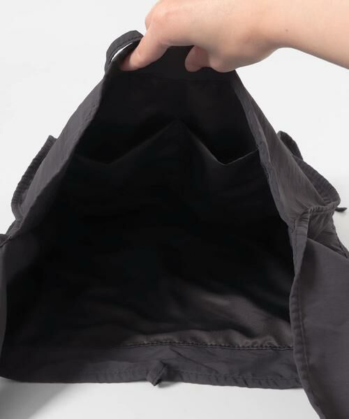 KBF / ケービーエフ ショルダーバッグ | パイピングナイロンビッグBAG | 詳細9