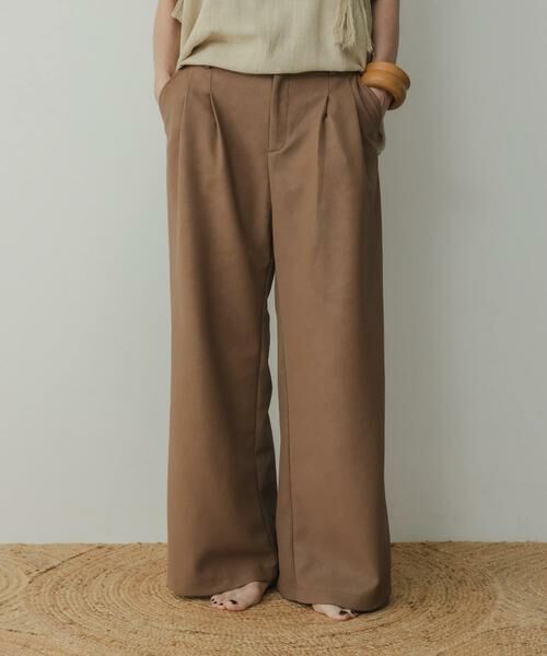 KBF / ケービーエフ その他パンツ | Siltrata　Melt pants（ブラウン系その他）