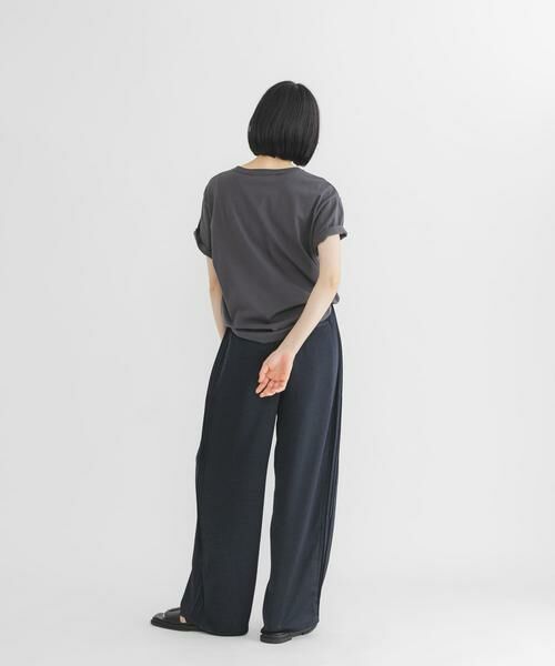 KBF / ケービーエフ その他パンツ | タックラインイージーサテンパンツ | 詳細20
