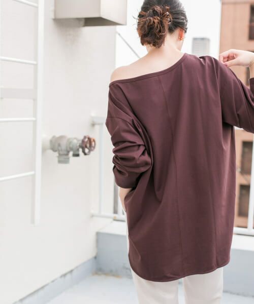 ＊＊KBF / ケービーエフ Tシャツ | KBF+　アシメネックオーバーロングTシャツ（BROWN）