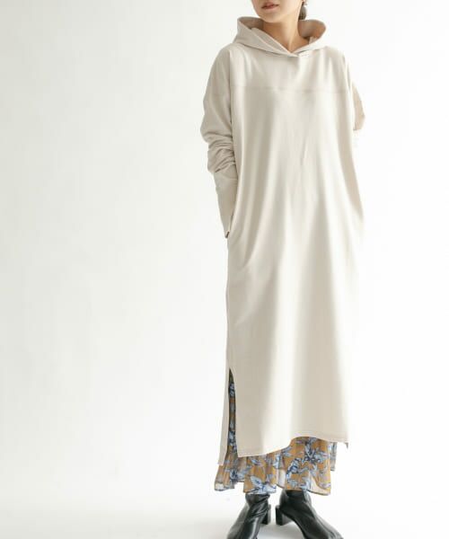 ＊＊KBF / ケービーエフ ワンピース | カットフーディーワンピース（IVORY）