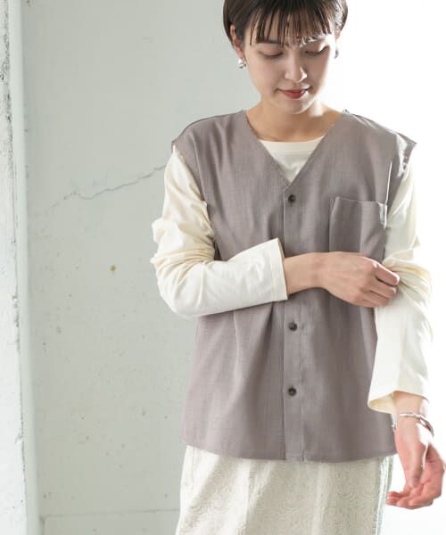 ＊＊KBF / ケービーエフ シャツ・ブラウス | カットオフベストSETトップス（BROWN）