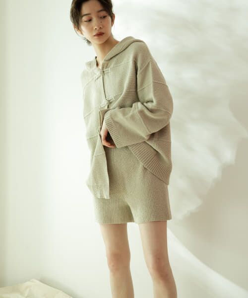 ＊＊KBF / ケービーエフ ショート・ハーフ・半端丈パンツ | カールヤーンニットショートパンツ（STRAW）