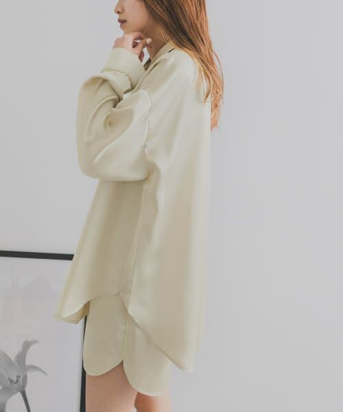 ＊＊KBF / ケービーエフ ショート・ハーフ・半端丈パンツ | KBF+　パイピングサテンショートパンツ（CREAM）