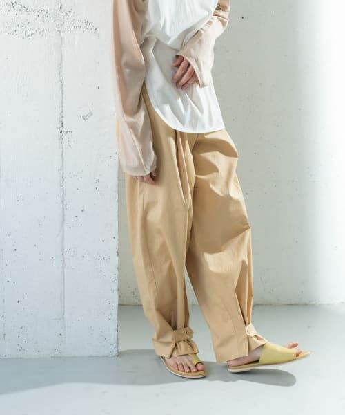 希少クリーム色 ワークパンツ ボタン付きレトロ セール】Wボタンショートパンツ（その他パンツ）｜ems excite