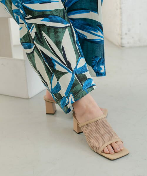 ＊＊KBF / ケービーエフ サンダル | メッシュミュール（BEIGE）