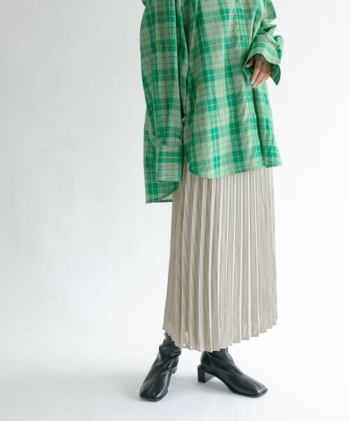 ＊＊KBF / ケービーエフ スカート | シアーラッププリーツスカート（GREIGE）