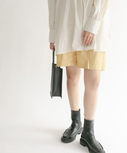 ＊＊KBF / ケービーエフ ショート・ハーフ・半端丈パンツ | ハイウエストコーティングショートパンツ（YELLOW）