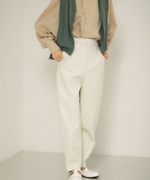 ＊＊KBF / ケービーエフ その他パンツ | フェイクレザーパンツ（ICE GRAY）