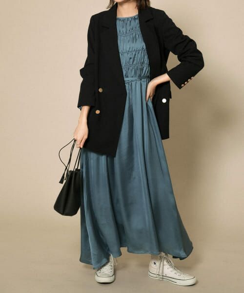 ＊＊KBF / ケービーエフ ワンピース | シャーリングギャザーワンピース（BLUE GRAY）