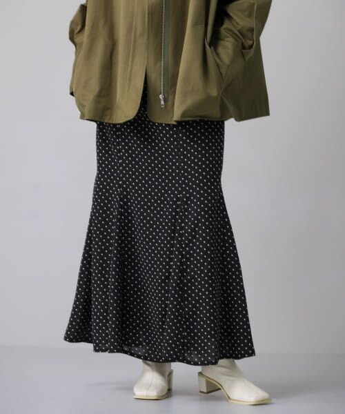 ＊＊KBF / ケービーエフ スカート | ドット柄マーメイドスカート（BLACK）