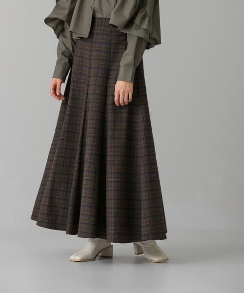 ＊＊KBF / ケービーエフ スカート | チェックフレアスカート（BROWN）