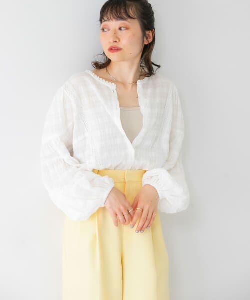 ＊＊KBF / ケービーエフ シャツ・ブラウス | ラウンドシームブラウス（WHITE）