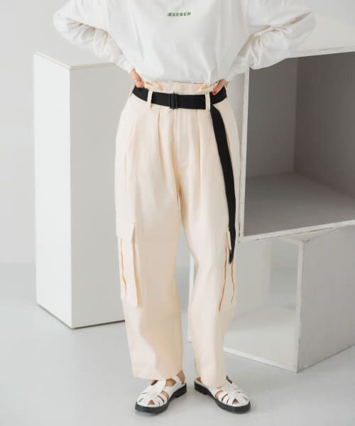 ＊＊KBF / ケービーエフ その他パンツ | ベルト付きカーゴパンツ（IVORY）