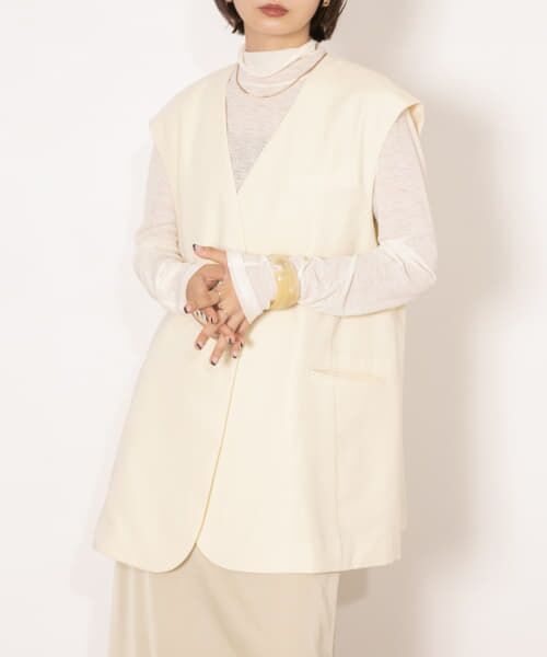 ＊＊KBF / ケービーエフ その他アウター | ラウンドノーカラージレ（IVORY）