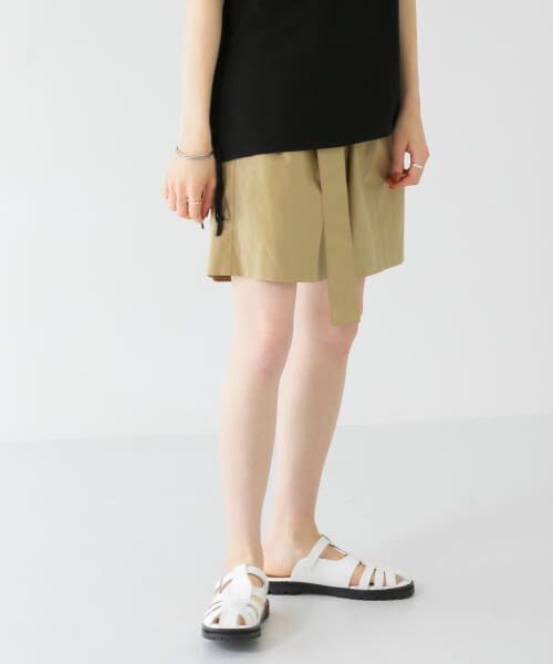 ＊＊KBF / ケービーエフ ショート・ハーフ・半端丈パンツ | ベルテッドコーティングハーフパンツ（BEIGE）