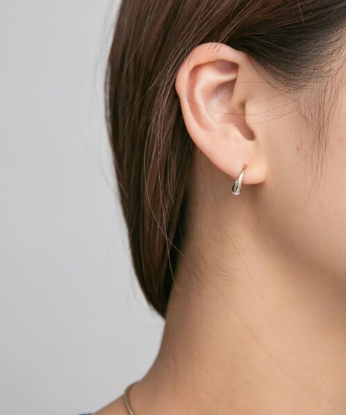 ＊＊KBF / ケービーエフ ピアス・イヤリング | カラーディップピアス（WHITE）