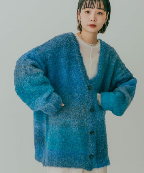 ＊＊KBF / ケービーエフ カーディガン・ボレロ | グラデーションニットカーディガン（BLUE）