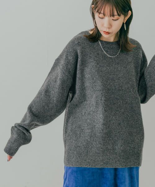＊＊KBF / ケービーエフ ニット・セーター | クルーネックルーズニット（CHARCOAL）
