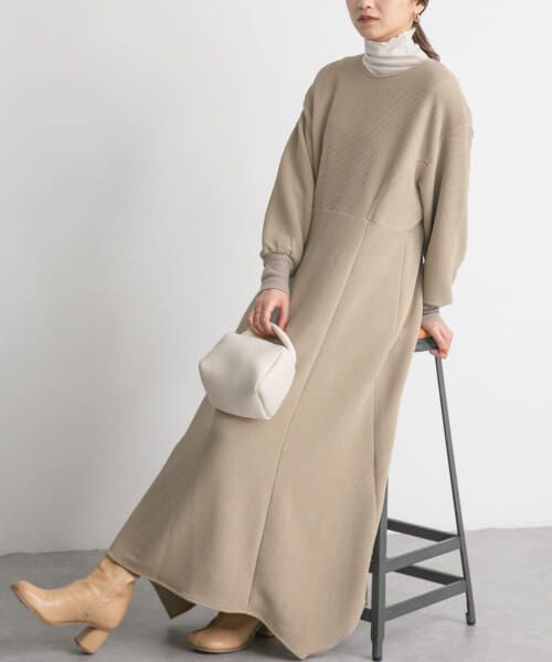 ＊＊KBF / ケービーエフ ワンピース | パネル切替カットワンピース（BEIGE）