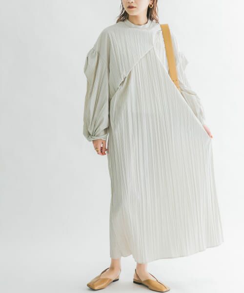 ＊＊KBF / ケービーエフ ワンピース | クリンクルデザインワンピース（BEIGE st）