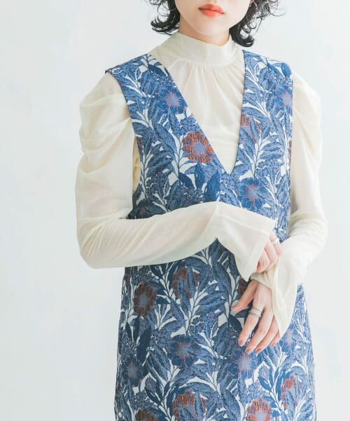 ＊＊KBF / ケービーエフ シャツ・ブラウス | ボリュームショルダーシアープルオーバー（IVORY）