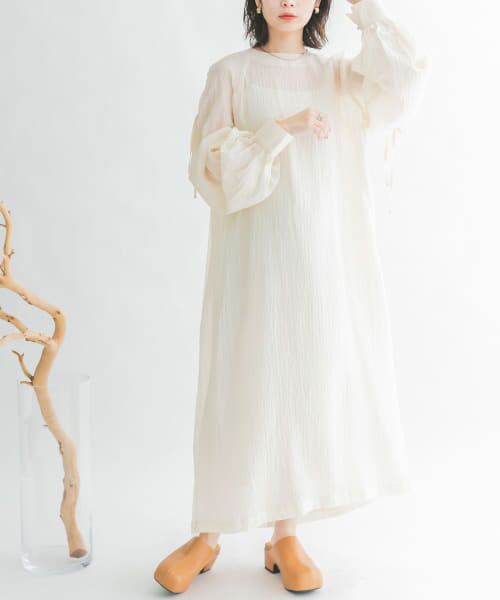 ＊＊KBF / ケービーエフ ワンピース | シアーストライプボリュームドレス（IVORY）