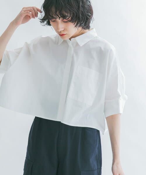 ＊＊KBF / ケービーエフ シャツ・ブラウス | クロップドWIDEシャツ（OFF）