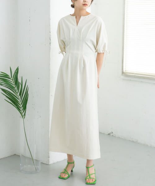 「WEB限定品」グラフィカルフラワープリントワンピース サイズ36サイズ PINKY&DIANNE ワンピース 「WEB限定品」グラフィカルフラワー