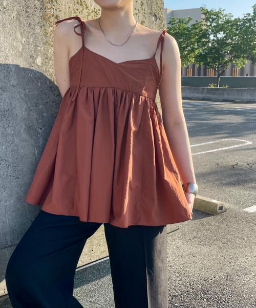 ＊＊KBF / ケービーエフ その他トップス | ボリュームギャザービスチェ（TERRACOTTA）