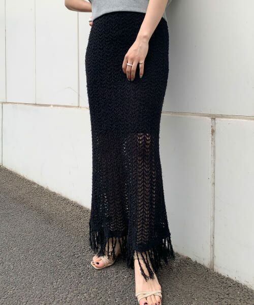 ＊＊KBF / ケービーエフ スカート | フリンジ透かし編みニットスカート（BLACK）