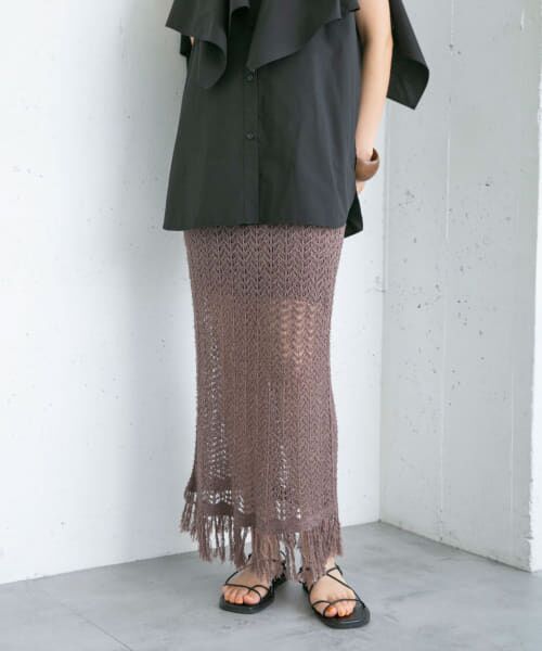 ＊＊KBF / ケービーエフ スカート | フリンジ透かし編みニットスカート（BROWN）