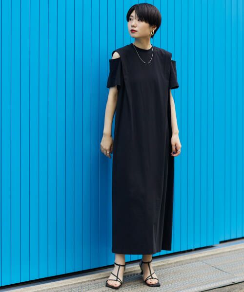 ＊＊KBF / ケービーエフ ワンピース | オープンショルダータックワンピース（BLACK）