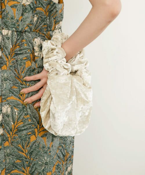 ＊＊KBF / ケービーエフ ハンドバッグ | ベロアギャザーミニBAG（BEIGE）