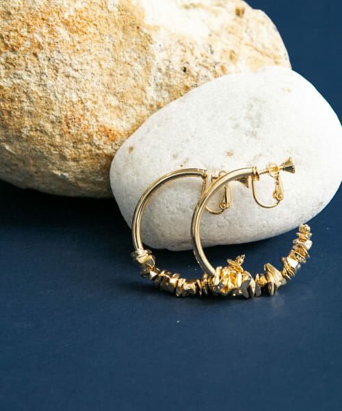 ＊＊KBF / ケービーエフ ピアス・イヤリング | メタルビーズイヤリング（GOLD）