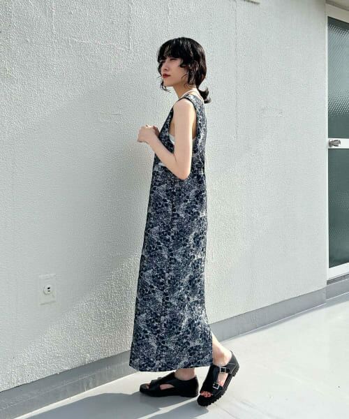 セール】 サイドオープンジャガードワンピース （ワンピース