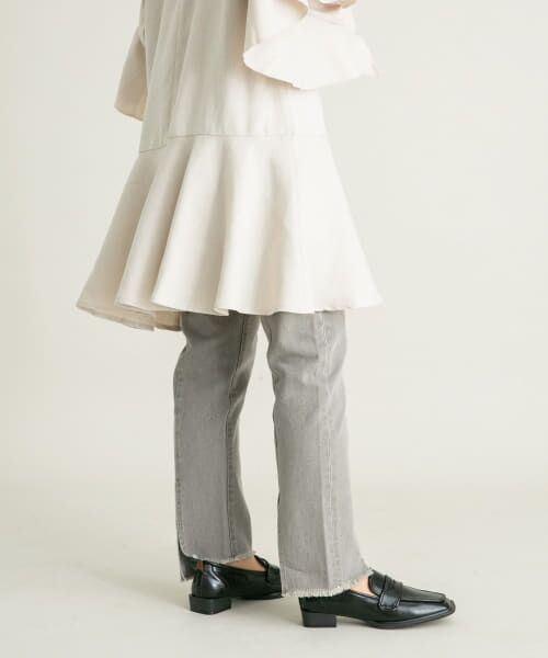 ＊＊KBF / ケービーエフ デニムパンツ | BACKスリットストレートデニム（GRAY）