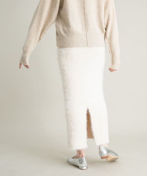 ＊＊KBF / ケービーエフ スカート | フェザーニットタイトスカート（IVORY）