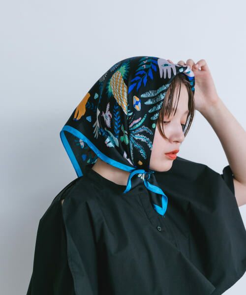風景画風アートプリントスカーフ Graphic print scarf / グラフィックプリント スカーフ Stroove