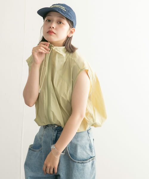 ＊＊KBF / ケービーエフ ベスト | コンパクトZIPベスト（BEIGE）