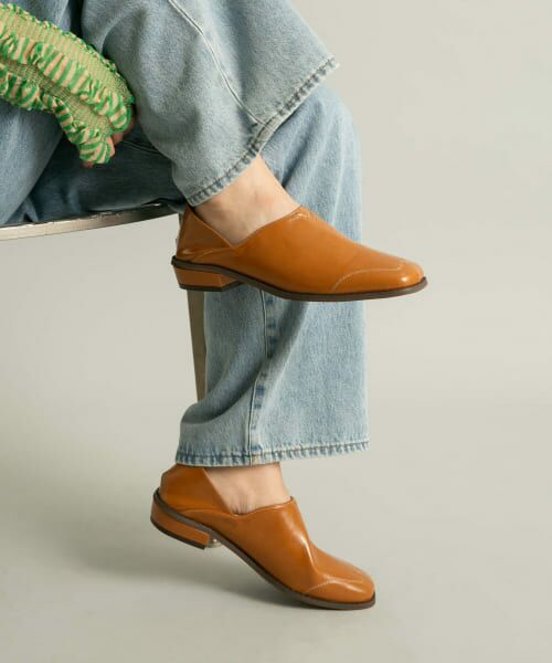 ＊＊KBF / ケービーエフ シューズ | スクエアトゥスライドシューズ（CAMEL）