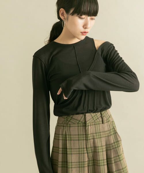 ＊＊KBF / ケービーエフ Tシャツ | レイヤードカットアウトトップス（CHARCOAL）