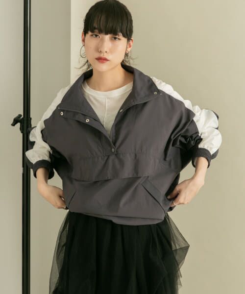 ＊＊KBF / ケービーエフ その他アウター | シアースイッチングアノラック（CHARCOAL）