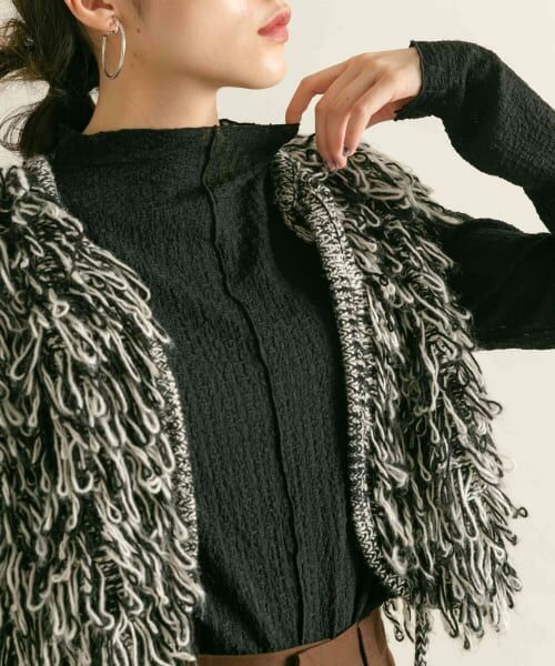 ＊＊KBF / ケービーエフ Tシャツ | シアーブークレハイネックトップス（BLACK）