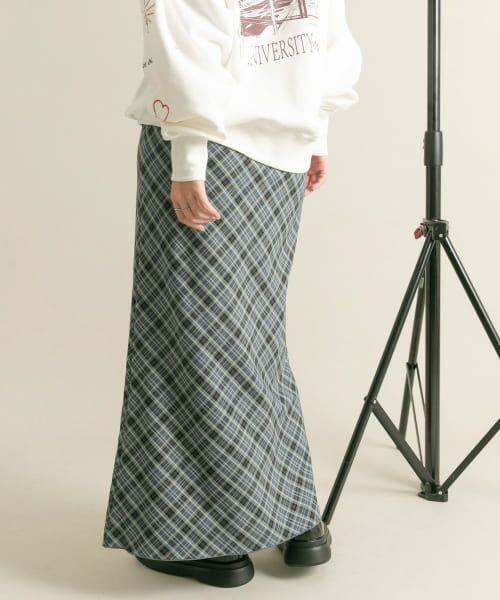 ＊＊KBF / ケービーエフ スカート | チェックナロースカート（CCL×BLUE）