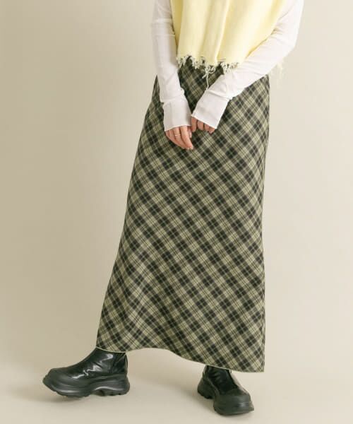 ＊＊KBF / ケービーエフ スカート | チェックナロースカート（KHAKI×BLK）