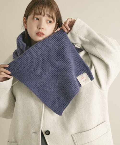 ＊＊KBF / ケービーエフ マフラー・ショール・スヌード・ストール | タブ付きリブニットマフラー（BLUE）