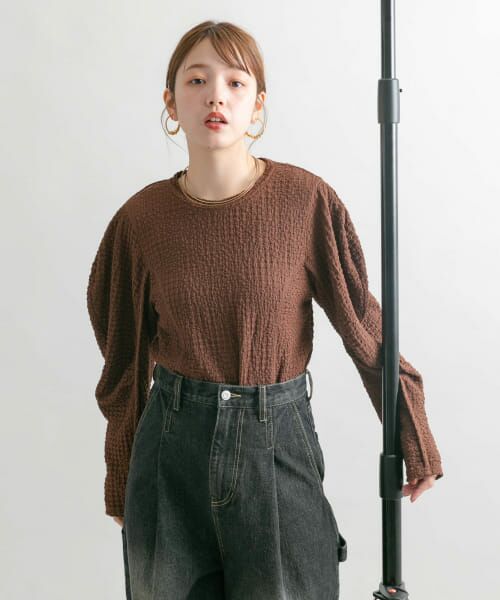 ＊＊KBF / ケービーエフ Tシャツ | カーブスリーブカットソー（BROWN）